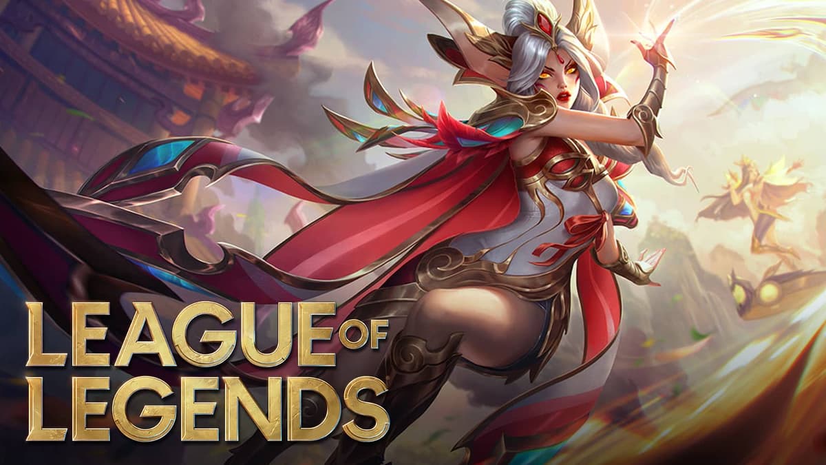 Brave Phoenix Xayah Prestige Edition in League of Legends.