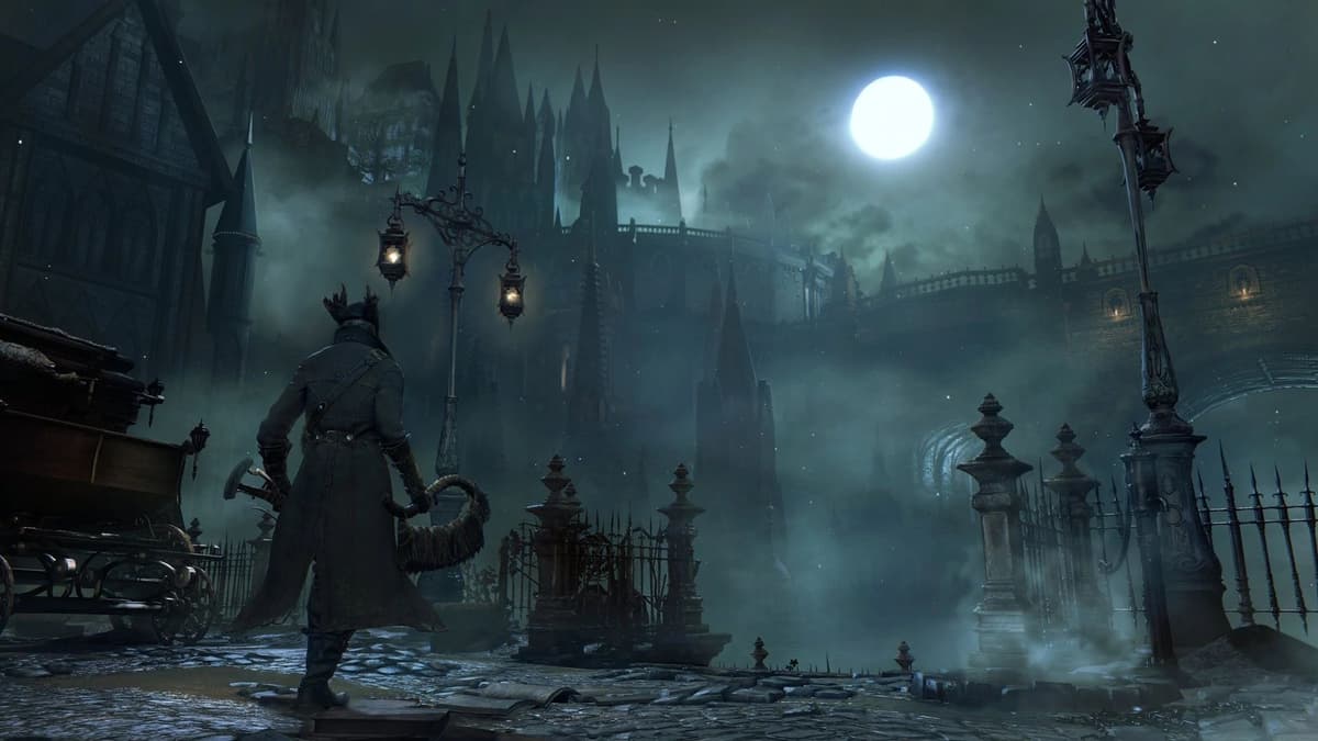 hunter walking through the streets of yharnam