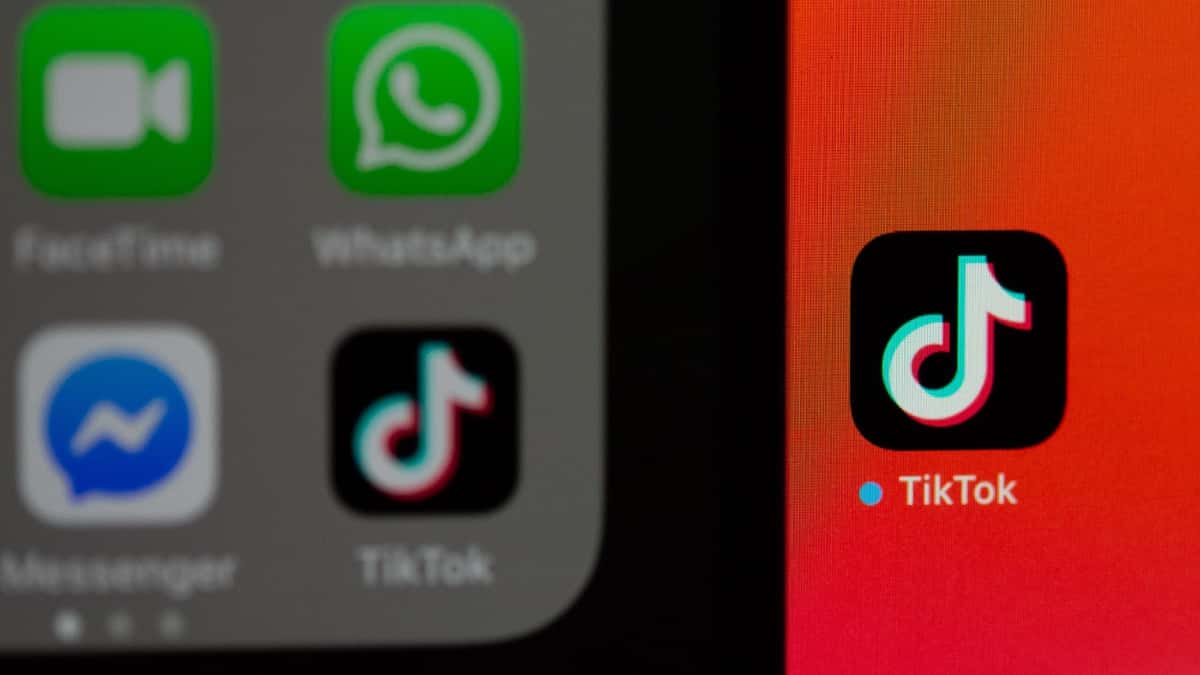 TikTok logo and other apps on a phone