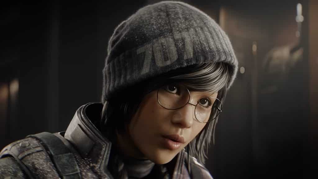 Dokkaebi leaning over in Rainbow Six Siege