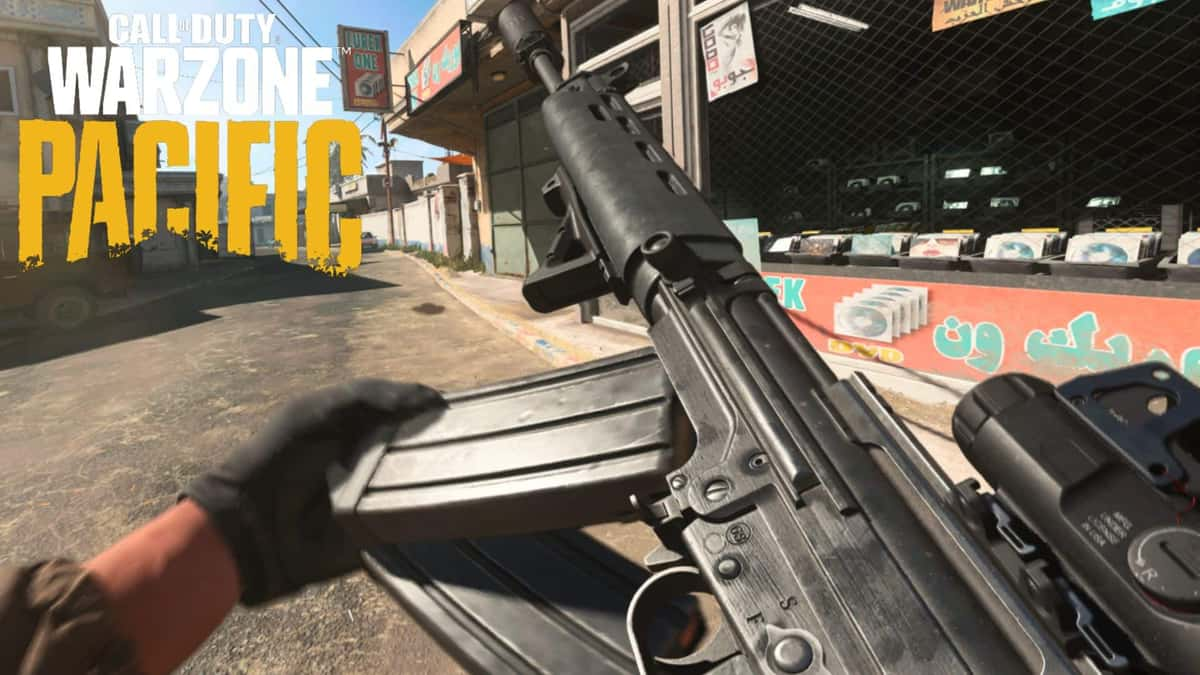 FAL being reloaded in Call of Duty: Modern Warfare