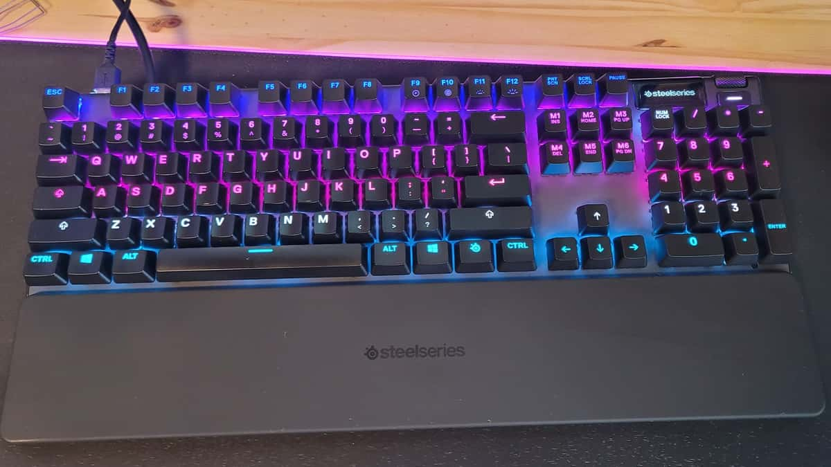 Steelseries Apex Pro Mechanical Keyboard