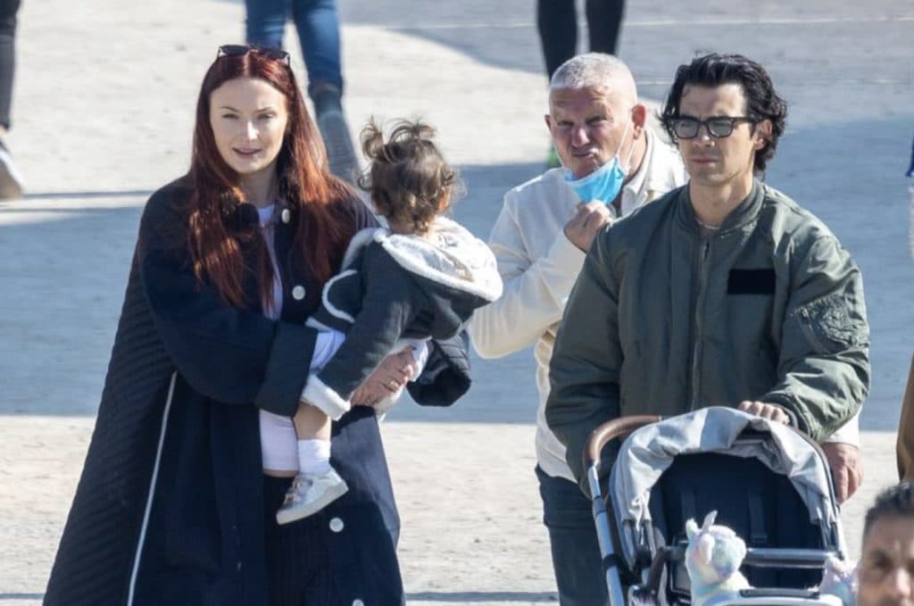 Sophie Turner and Joe Jonas second child body image