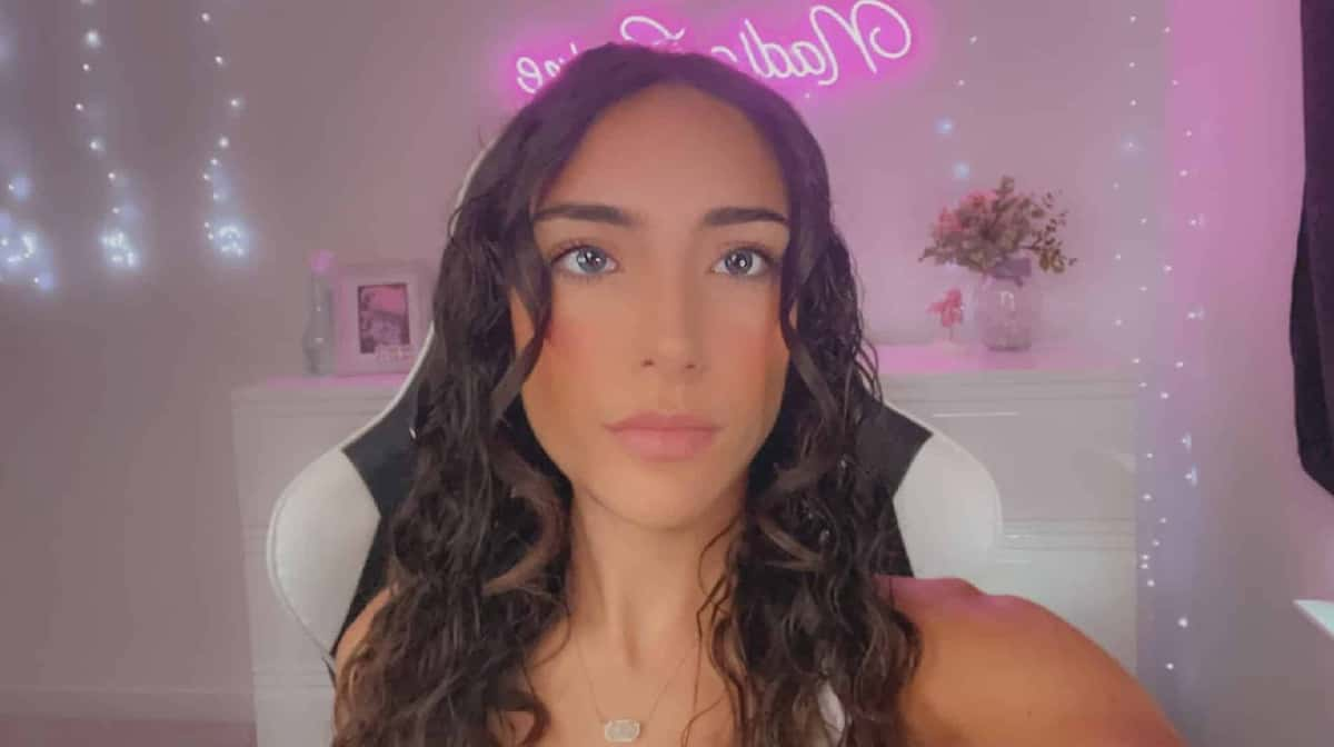 Warzone streamer Nadia on Instagram