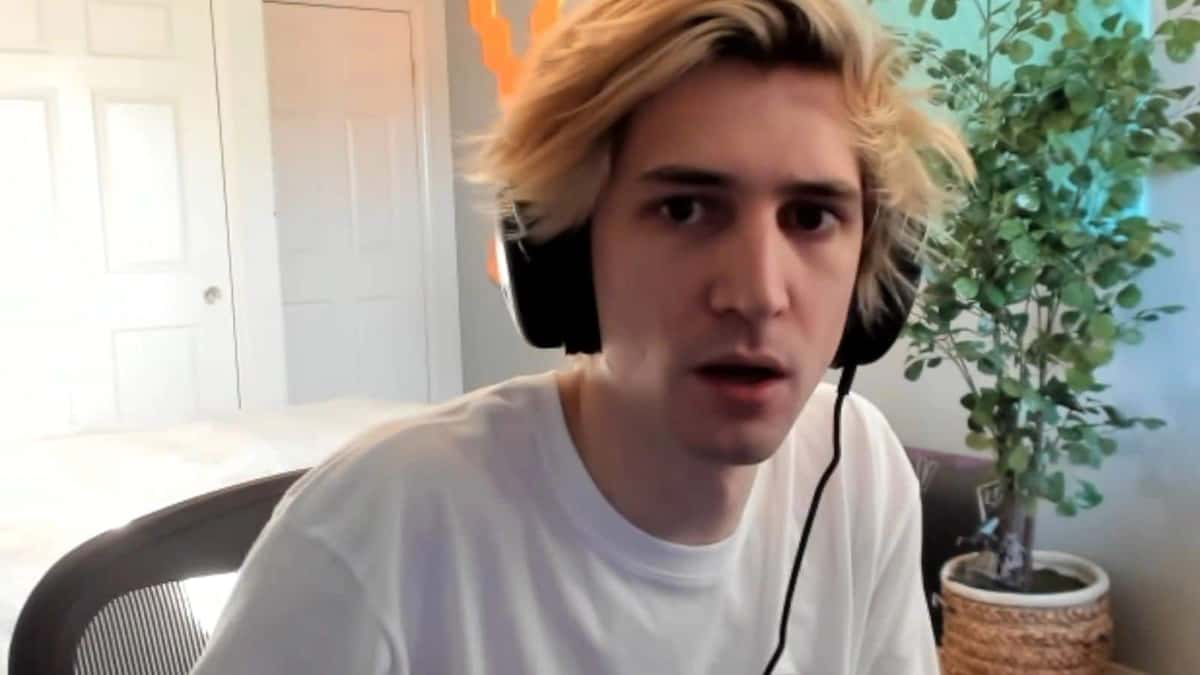 xQc looking shocked