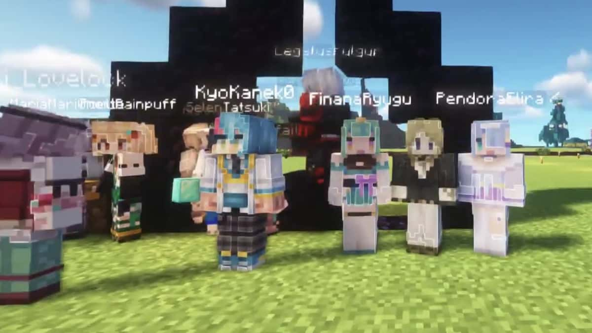 NIJISANJI Vtubers playing minecraft