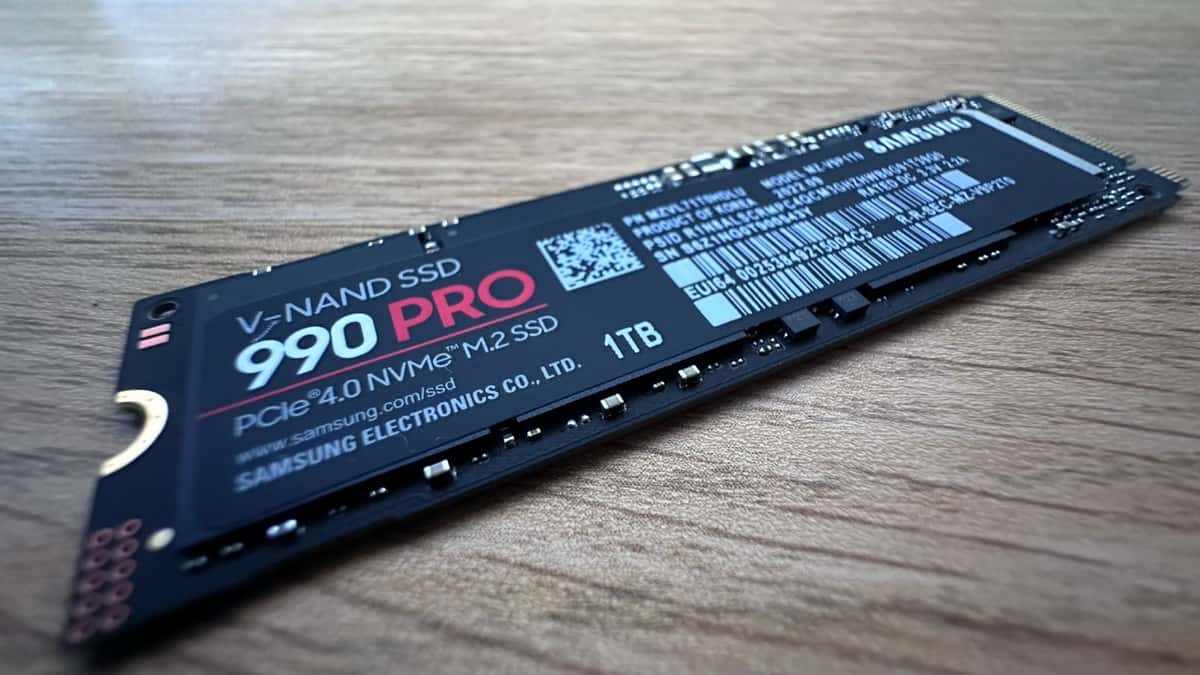 Samsung 990 Pro SSD