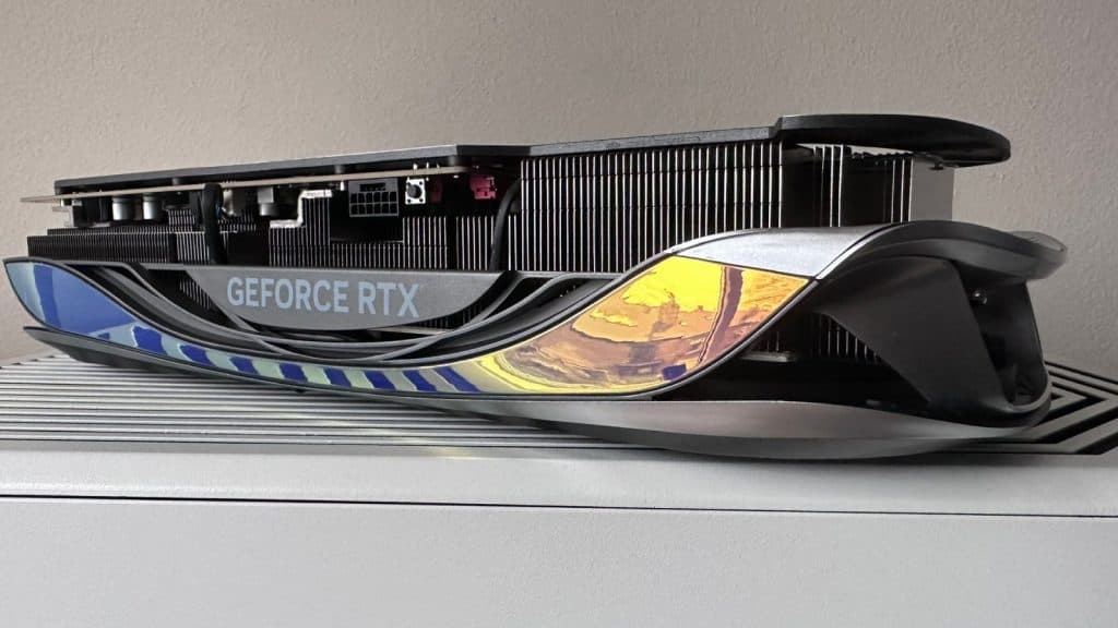 RTX 4080 Amp Extreme AIRO design