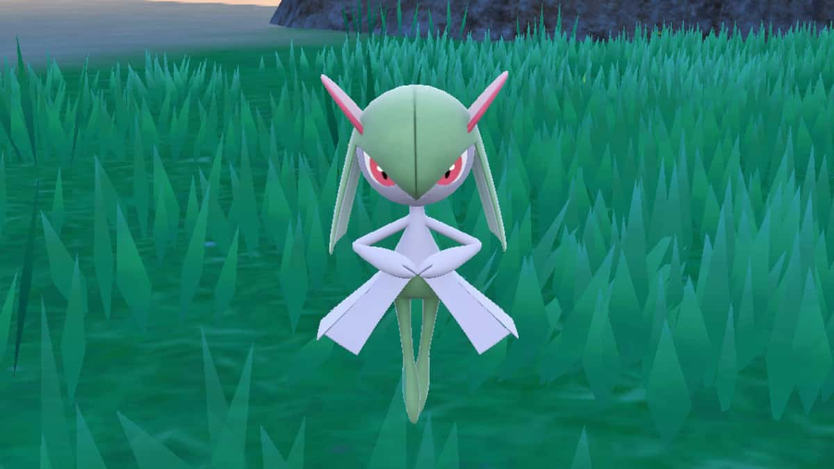 Kirlia evolving with a Dawn Stone in Pokemon Scarlet & Violet