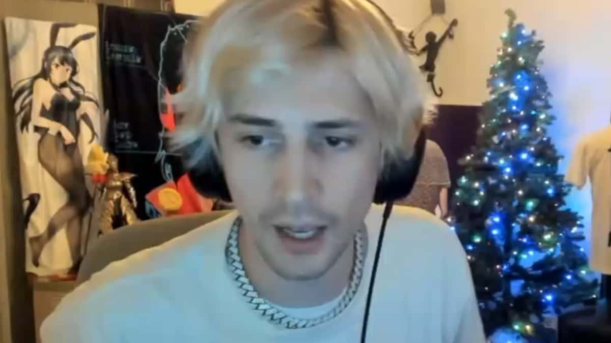 xQc on stream