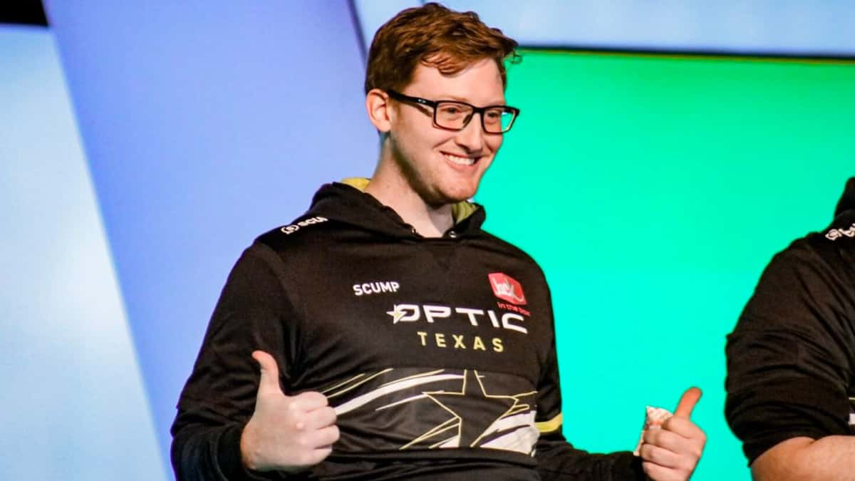 Scump on stage at CDL event