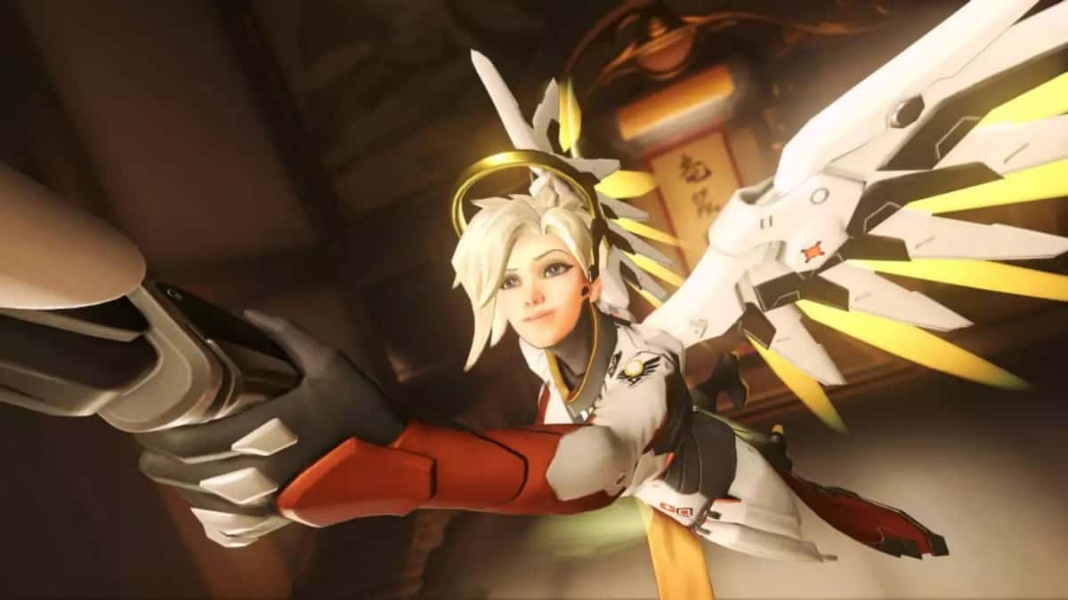 overwatch mercy cosplay