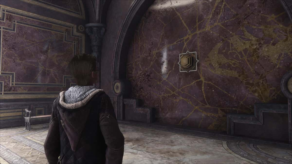 screenshot featuring the entrance to halls of herodiana in hogwarts legacy.