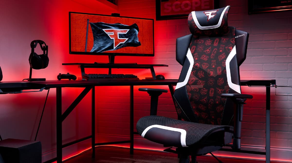 FaZe Clan seat