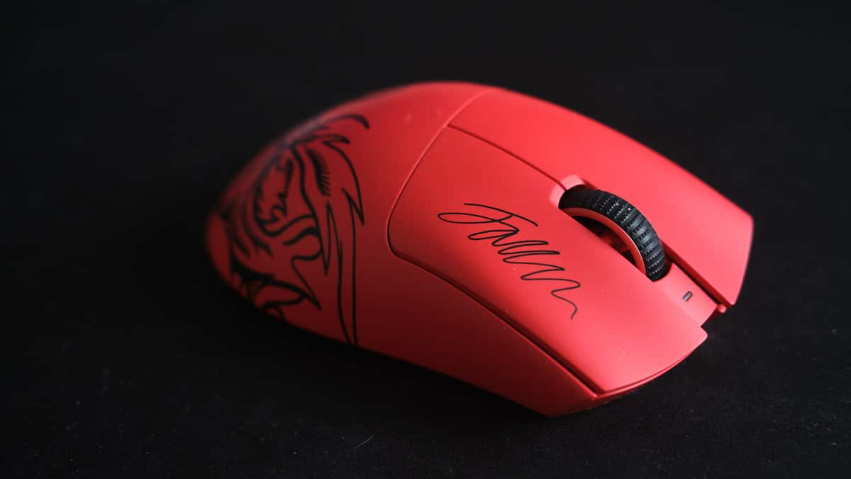 Faker Razer mouse