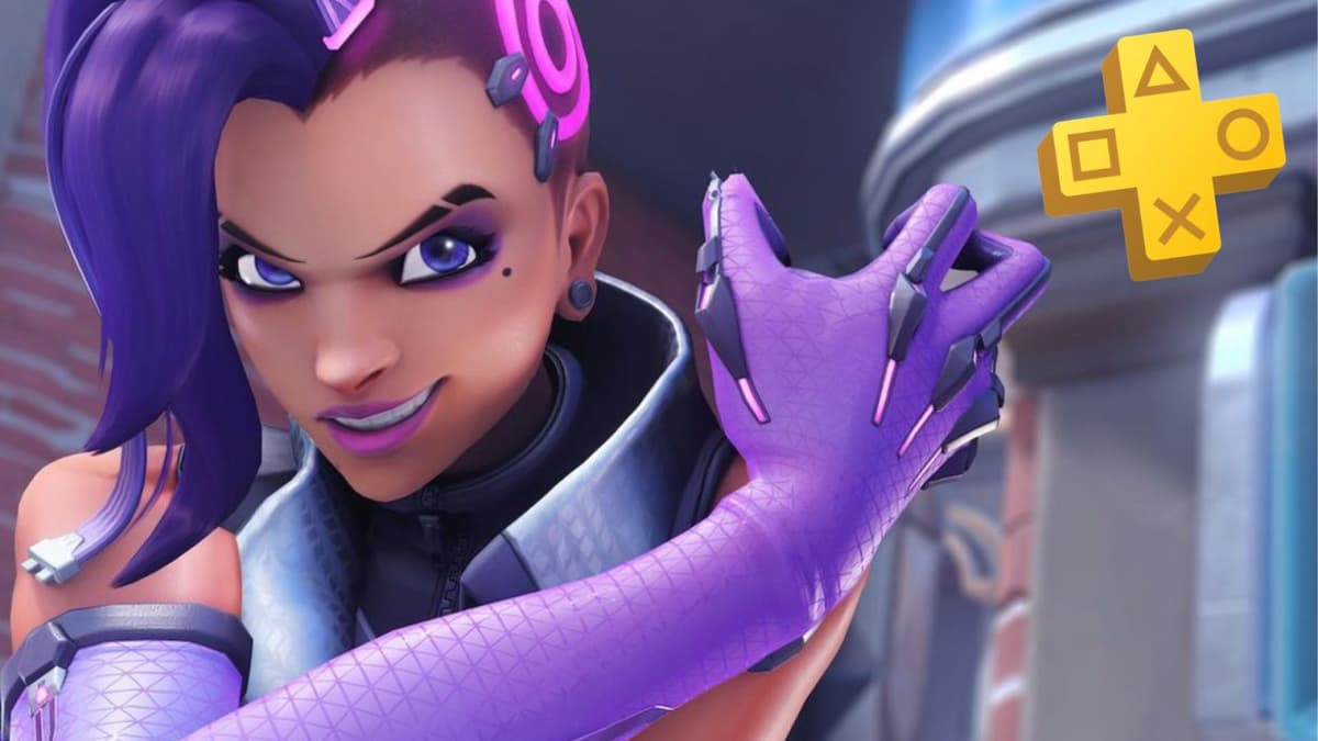 sombra posing in overwatch 2