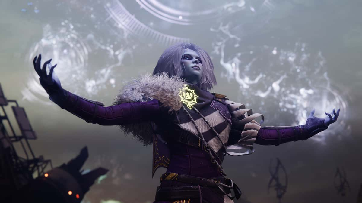 Queen Mara Sov in Season of the Defiance Destiny 2