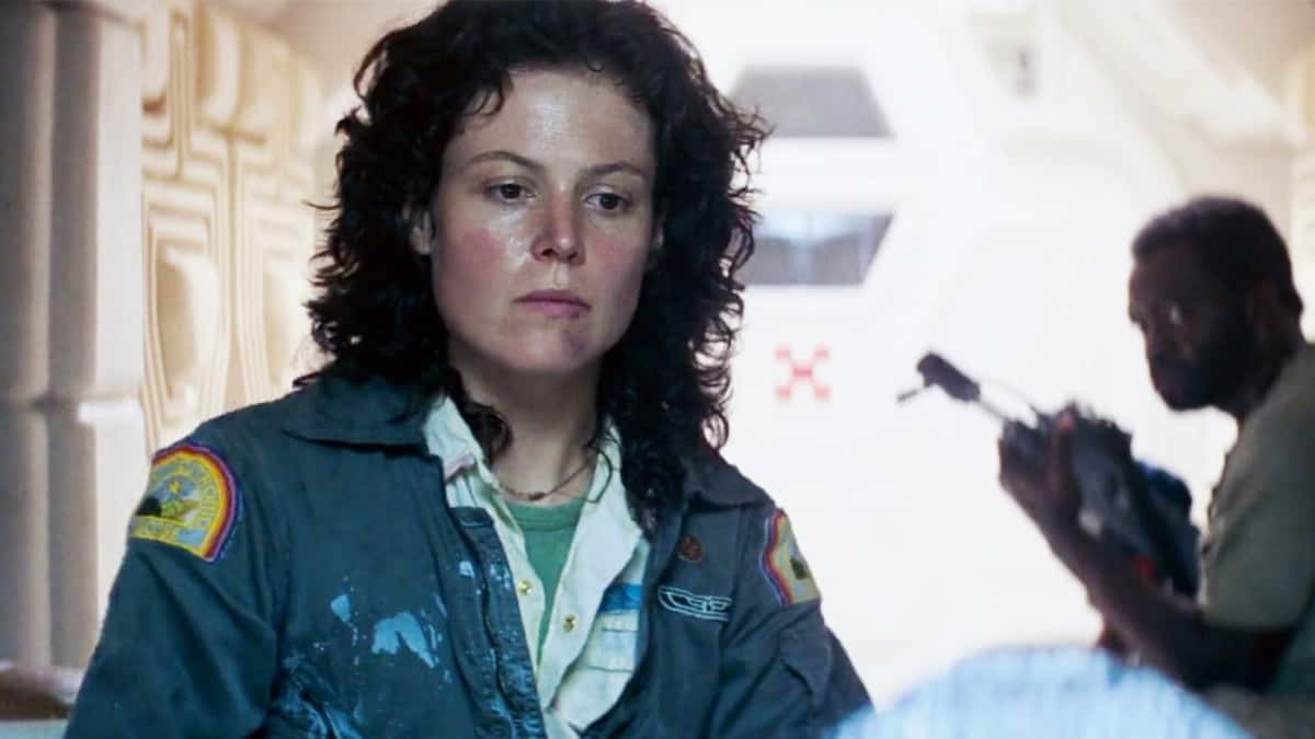 Sigourney Weaver Alien header