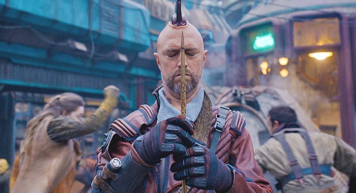 Sean Gunn as Kraglin