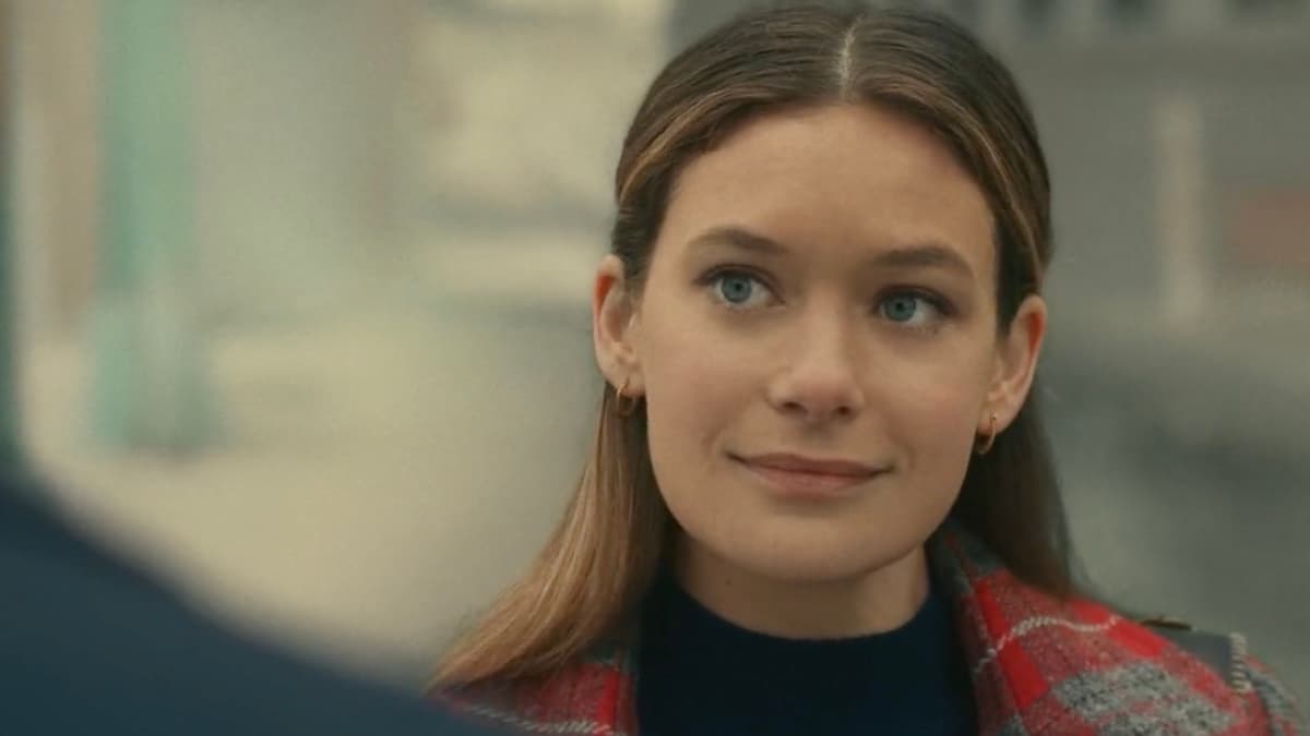 Rachel Keller as Sonya in A Man Called Otto