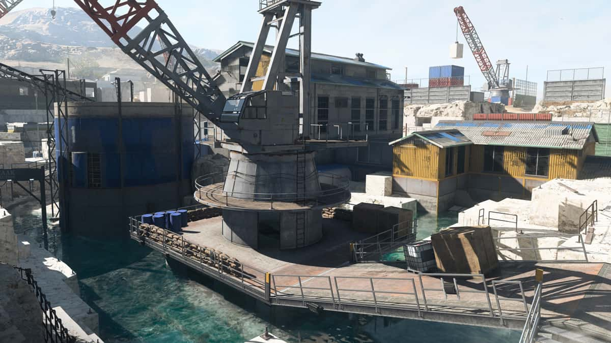 quarry map from original mw2 as it appears in warzone 2's al mazrah.