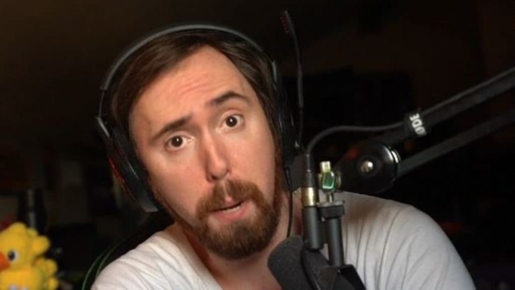 Asmongold on small streamers on Twitch