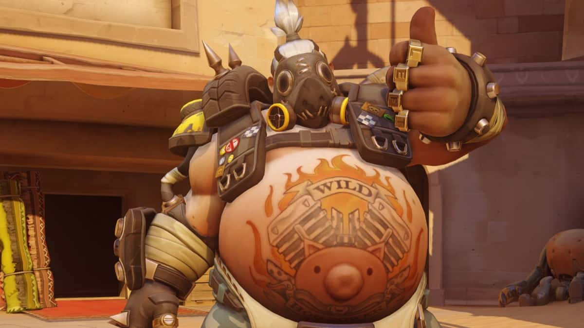 roadhog giving thumbs up in overwatch 2