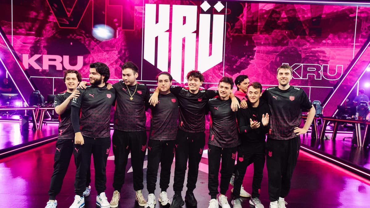 KRU after winning a match in VCT Americas LCQ