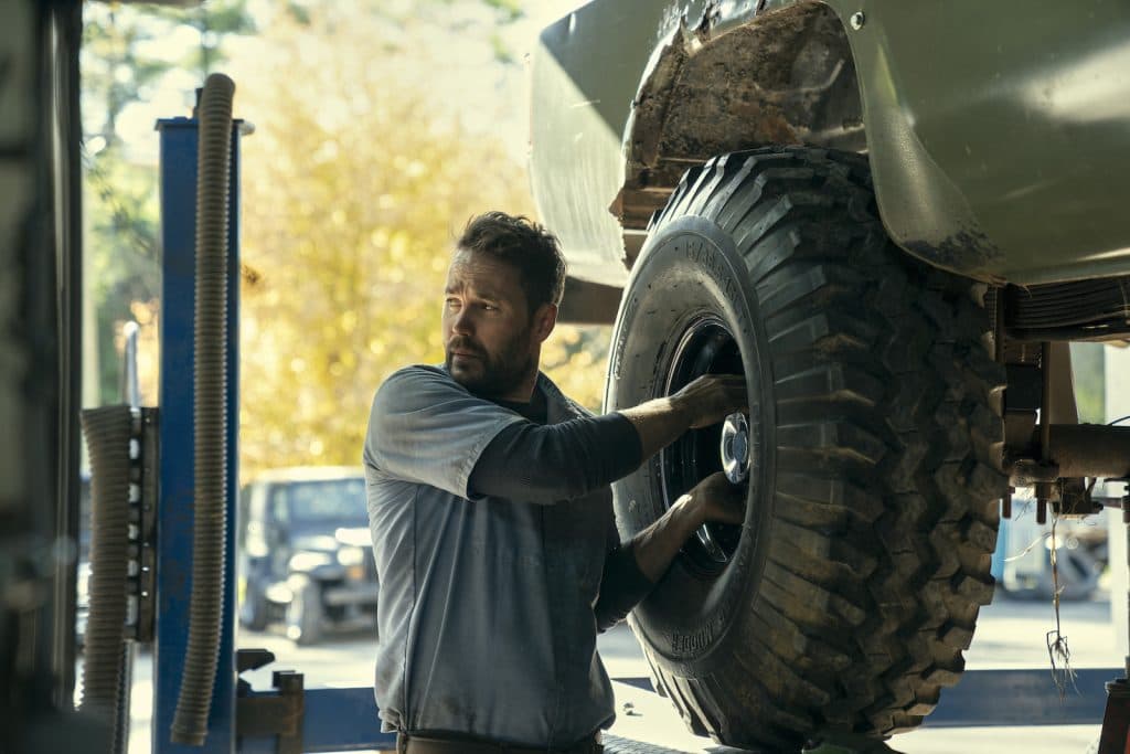 Taylor Kitsch as Glen Kryger in Painkiller