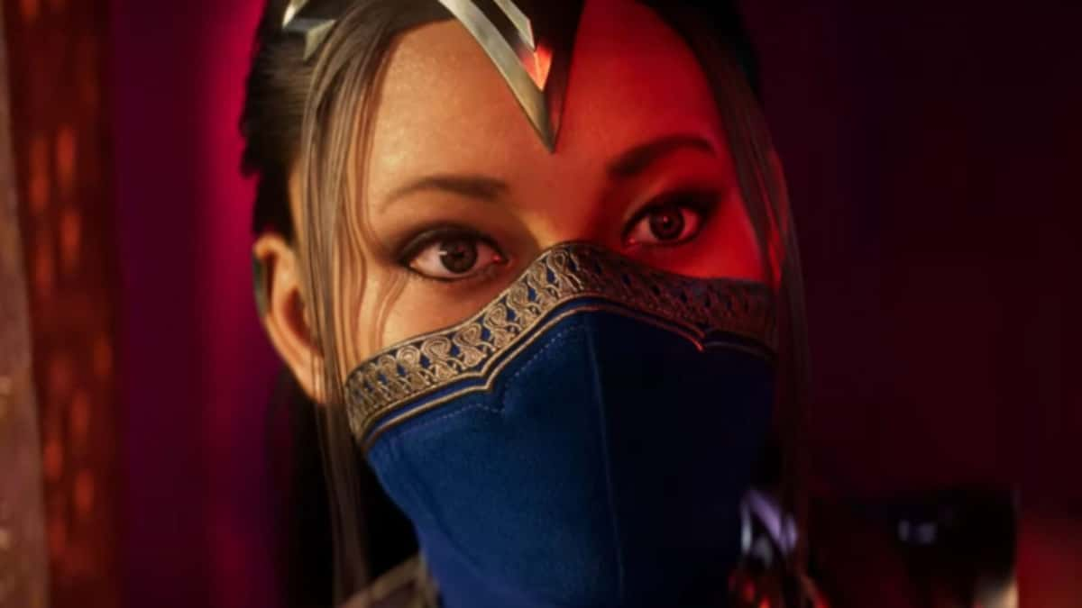 up close shot of kitana in mortal kombat 1