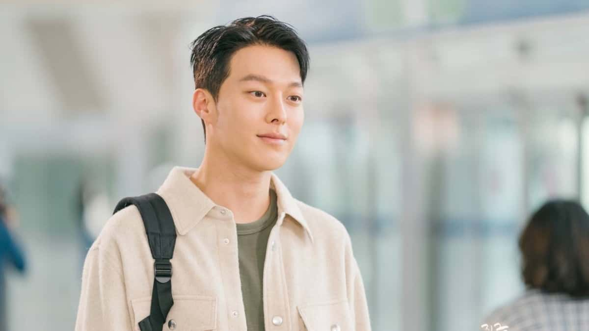 Jang Ki-yong as Jae-gook in Now, We Are Breaking Up