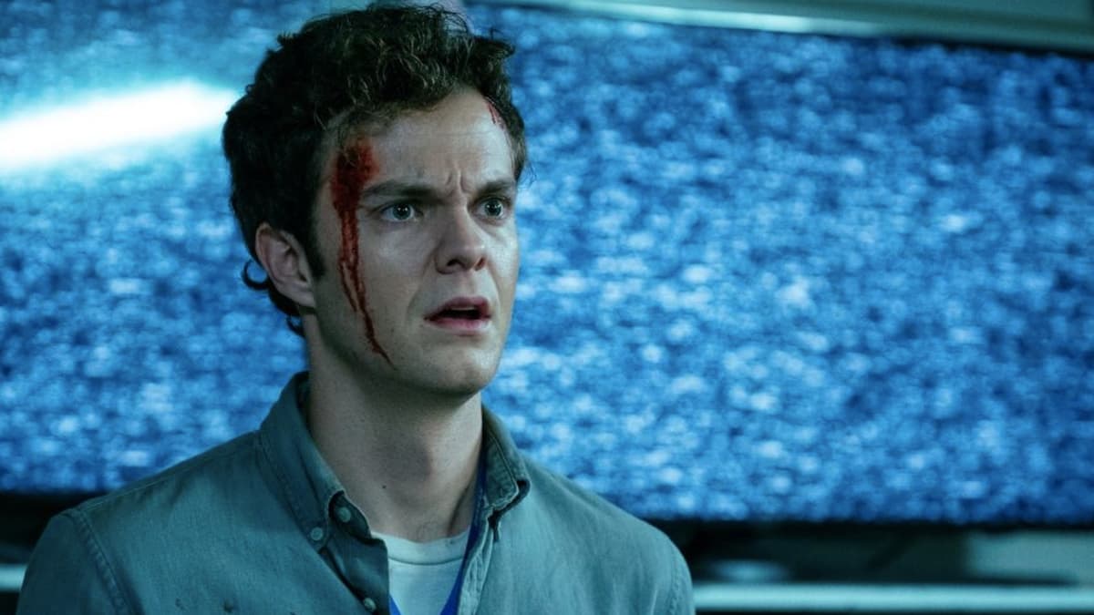 Jack Quaid as Hughie in The Boys