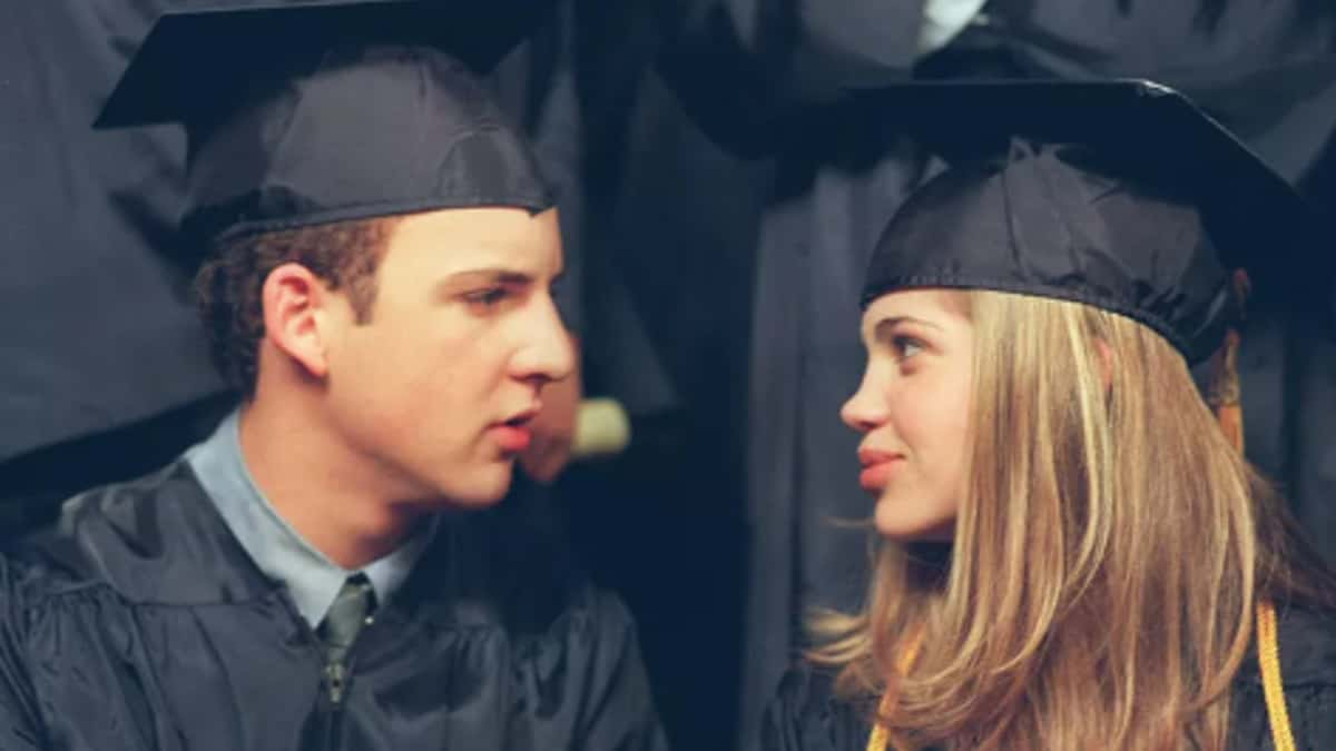 Ben Savage and Danielle Fishel in Boy Meets World