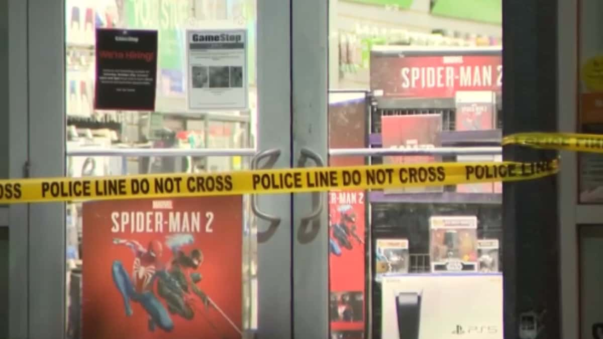 fatal shooting at florida man gamestop