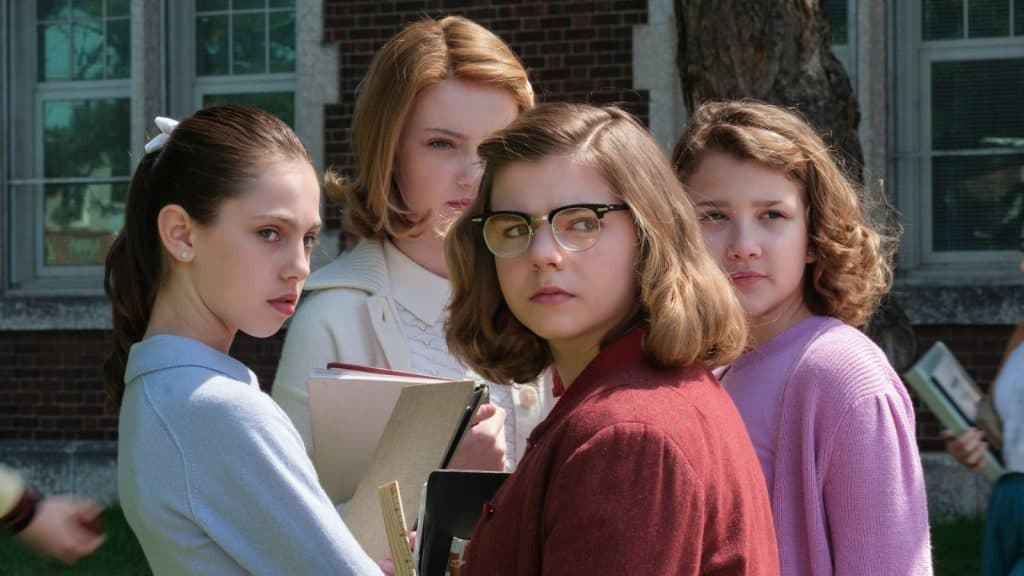 A group of girls look on in Welcome to Derry