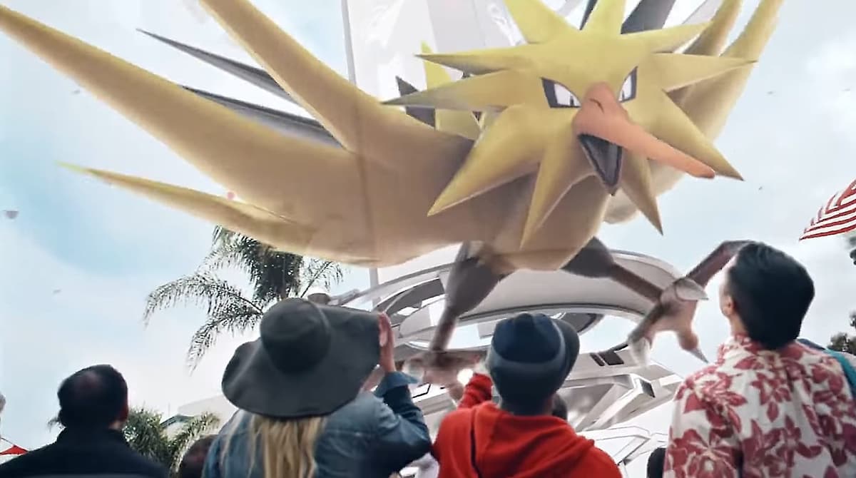 Zapdos raid from Pokemon Go trailer.