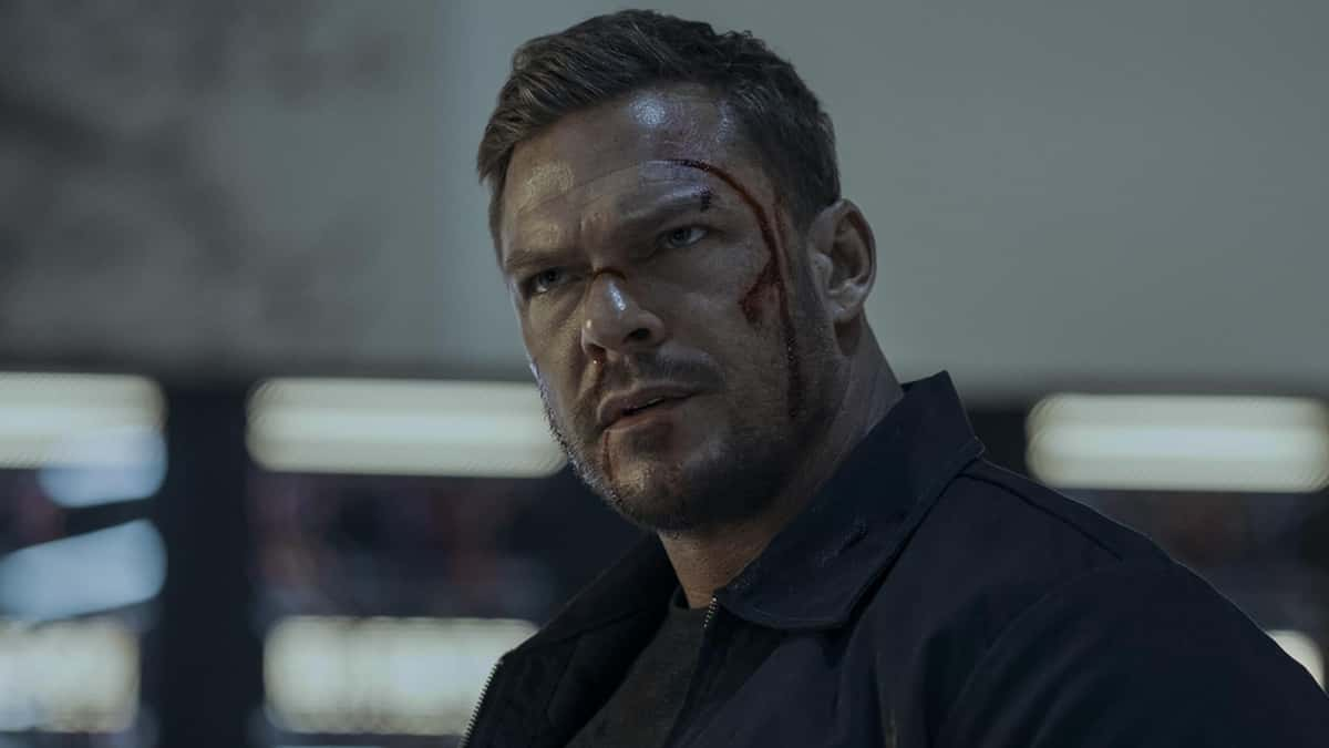 Alan Ritchson in Reacher Season 2