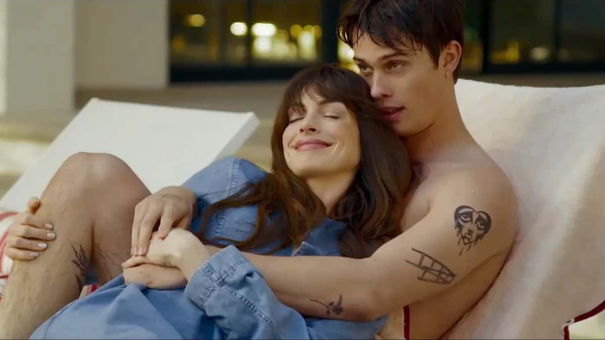 Anne Hathaway and Nicholas Galitzine in The Idea of You as Sophie and Hayes.