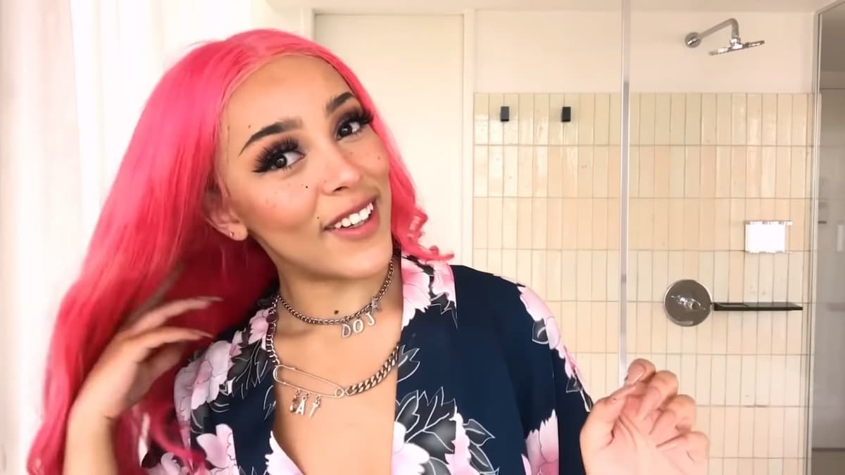 Doja Cat with bright pink hair