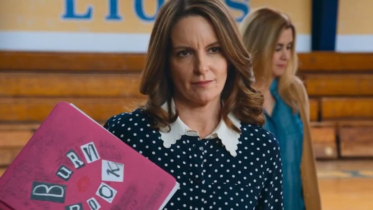 Tina Fey in Mean Girls 2023 as Ms. Norbury