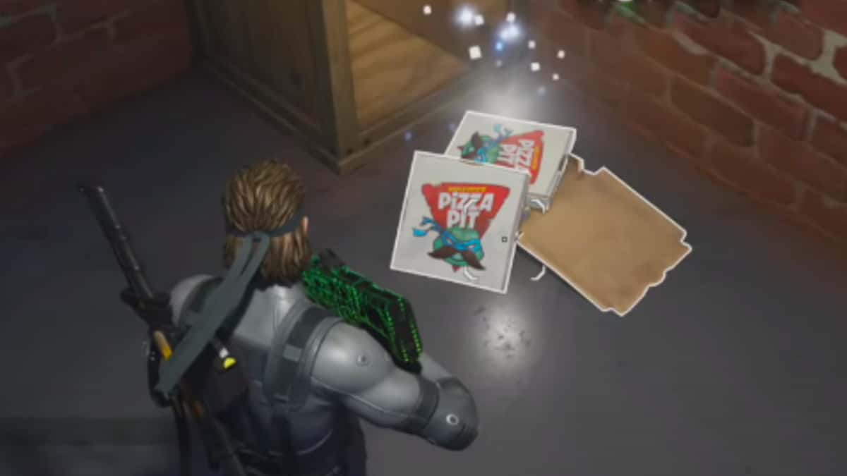 Fortnite player finding Empty Pizza Boxes in the game.