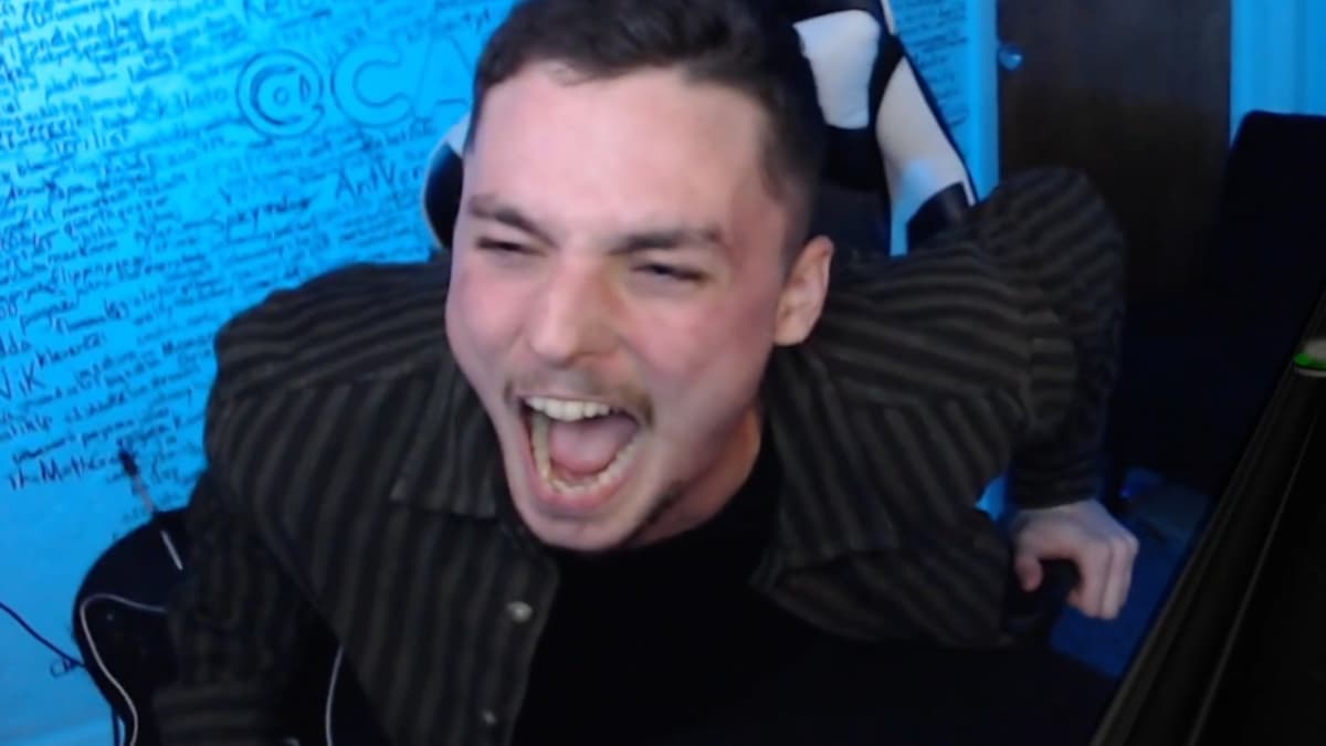 twitch streamer carnyjared screaming