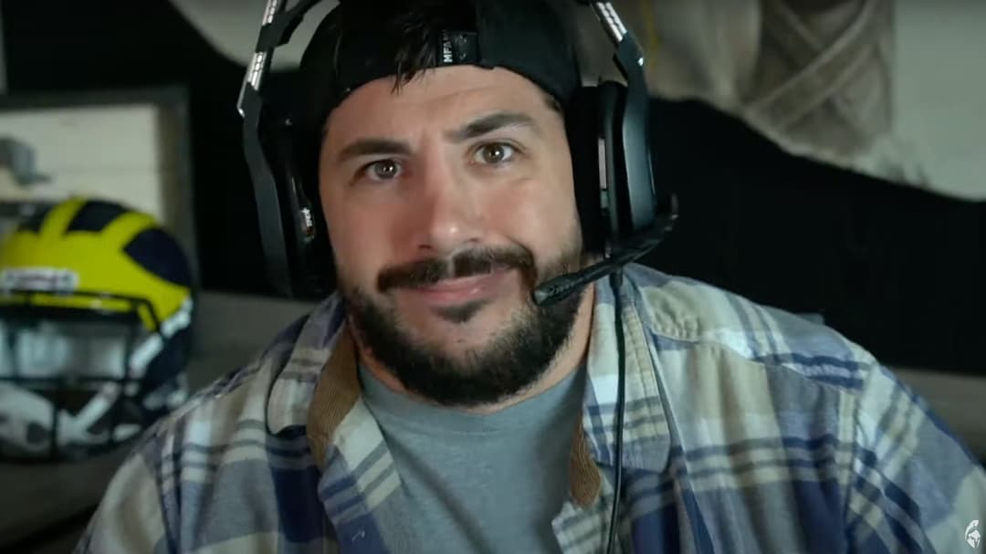 NICKMERCS announces pro Apex Legends return with new ALGS squad