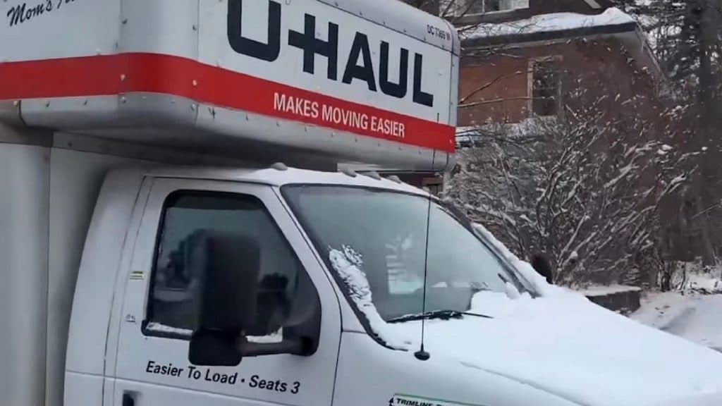 man shoved inside uhaul truck and held hostage