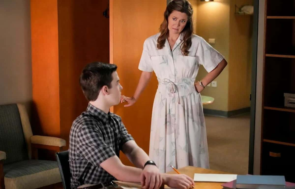 Sheldon and Mary Cooper in Young Sheldon Season 7 Episode 3.