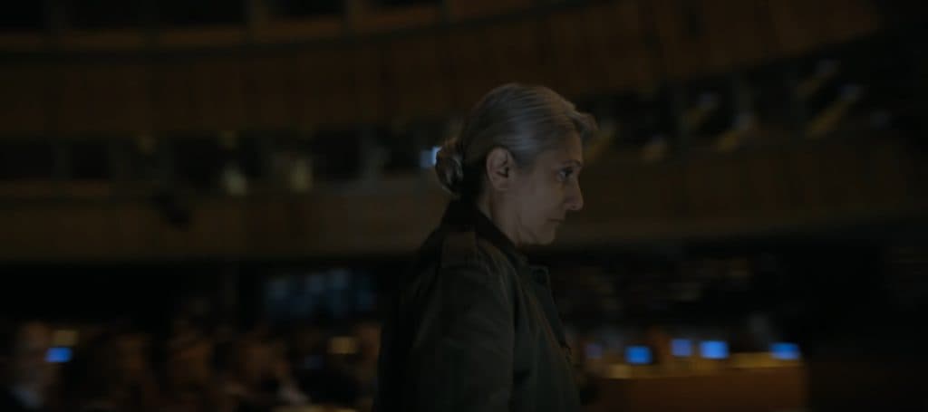 Professor Leyla Ariç Wallfacer in 3 Body Problem on Netflix.