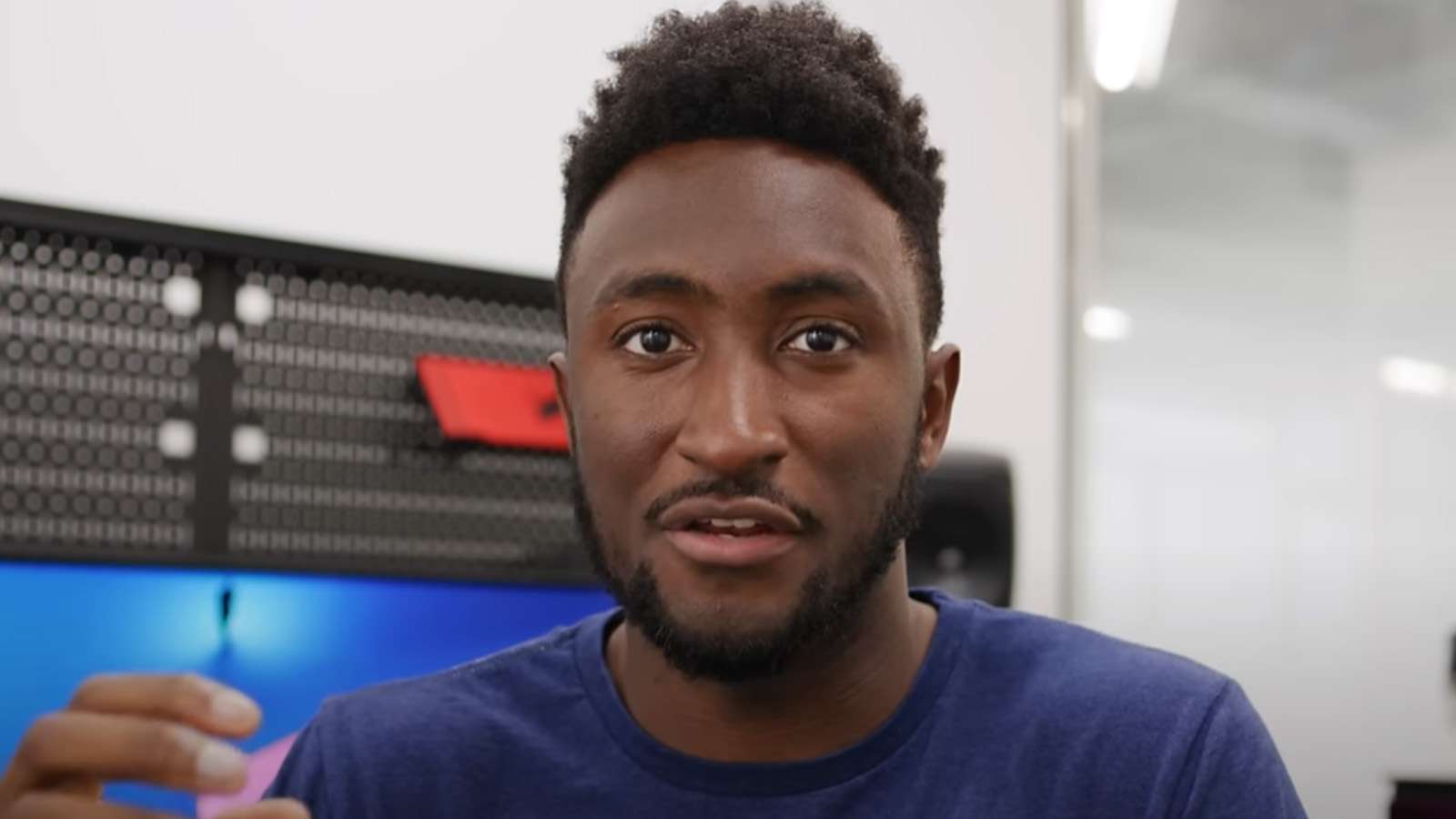 Marques Brownlee explains why M3 Macbook Air isn’t worth it for most ...