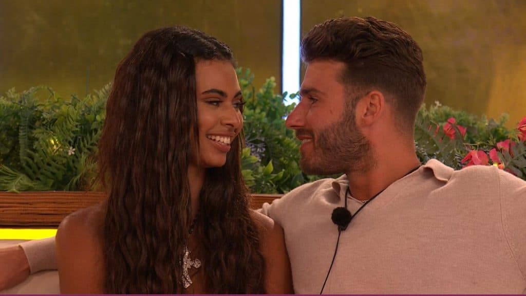 love island Sophie and Josh