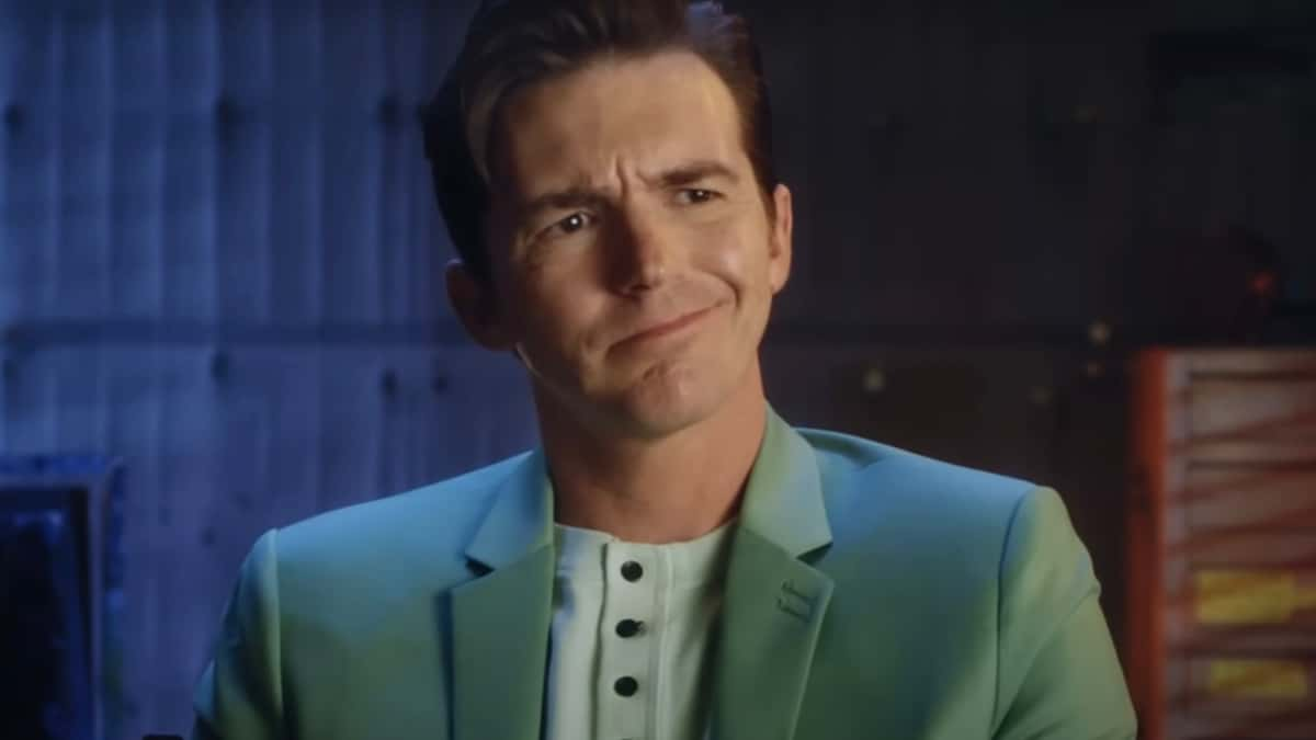 Drake Bell in Quiet on Set: The Dark Side of Kids TV