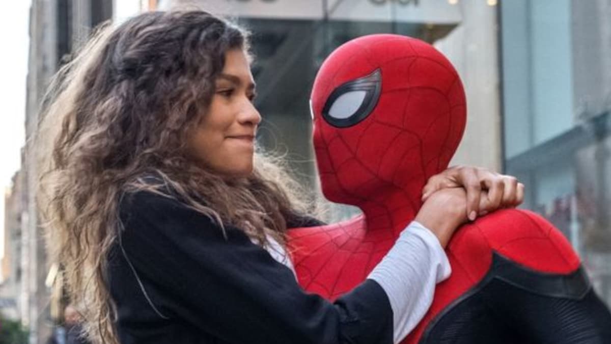 MJ (Zendaya) and Spider-Man in No Way Home